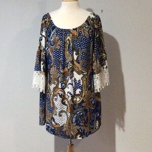 Win Win Paisley Print Half Sleeve Elastic Neck Lace Tunic Size L/XL